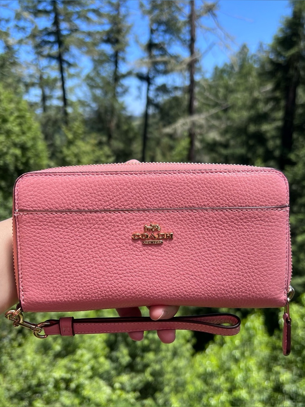COACH Long Zip-Around Wallet Pink Pebble Leather with Gold Hardware AUTHENTIC